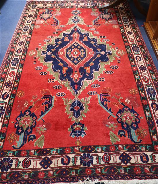 A Persian rug, 253 x 155cm